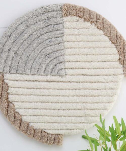 Handwoven Round Wool Wall Hanging – Design WH-068